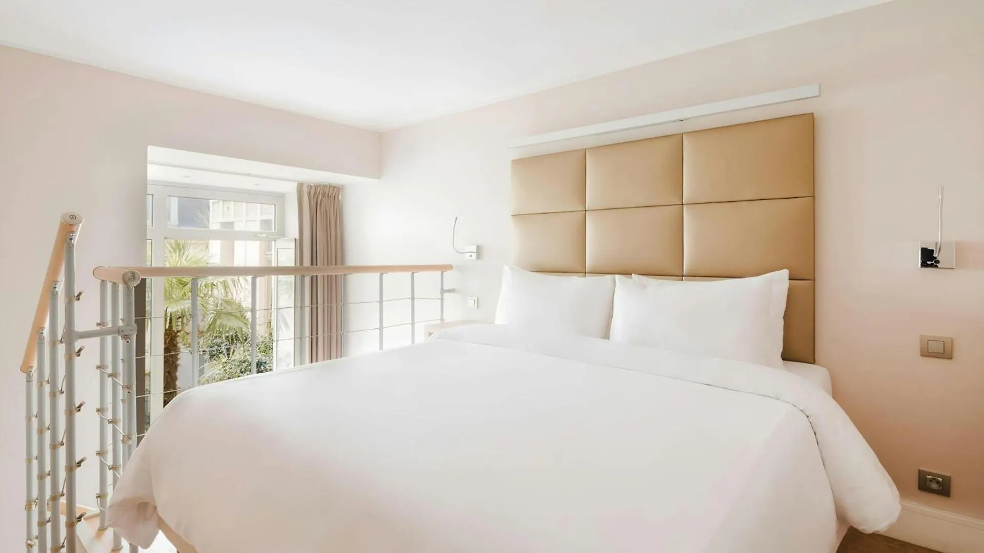 Hotel Sonder L'Edmond Parc Monceau Paris 4*,  Frankreich