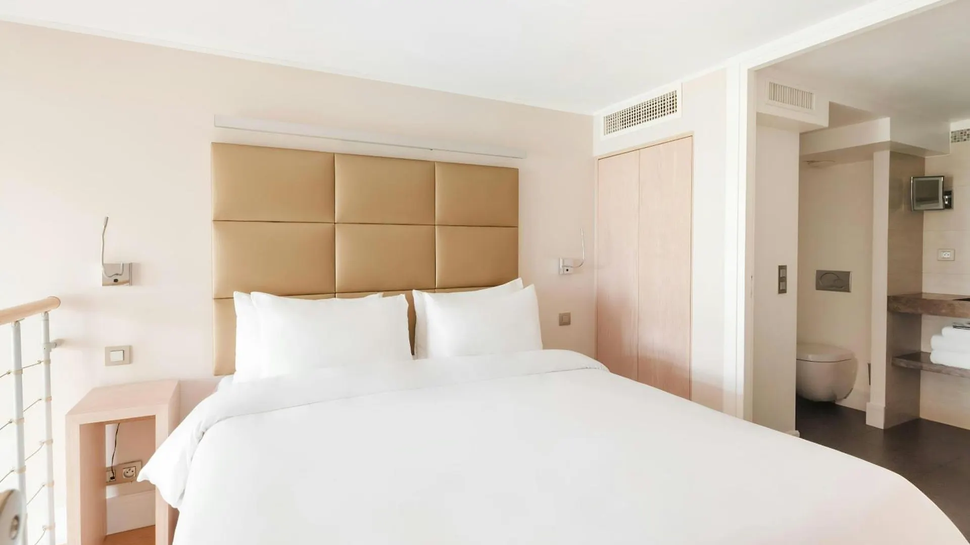 Hotel Sonder L'Edmond Parc Monceau à Paris