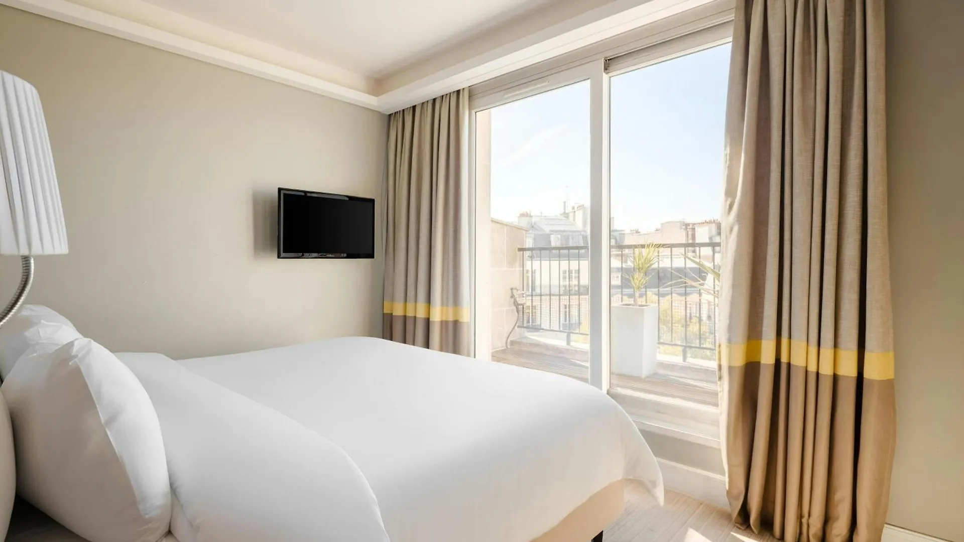Hotel Sonder L'Edmond Parc Monceau à Paris