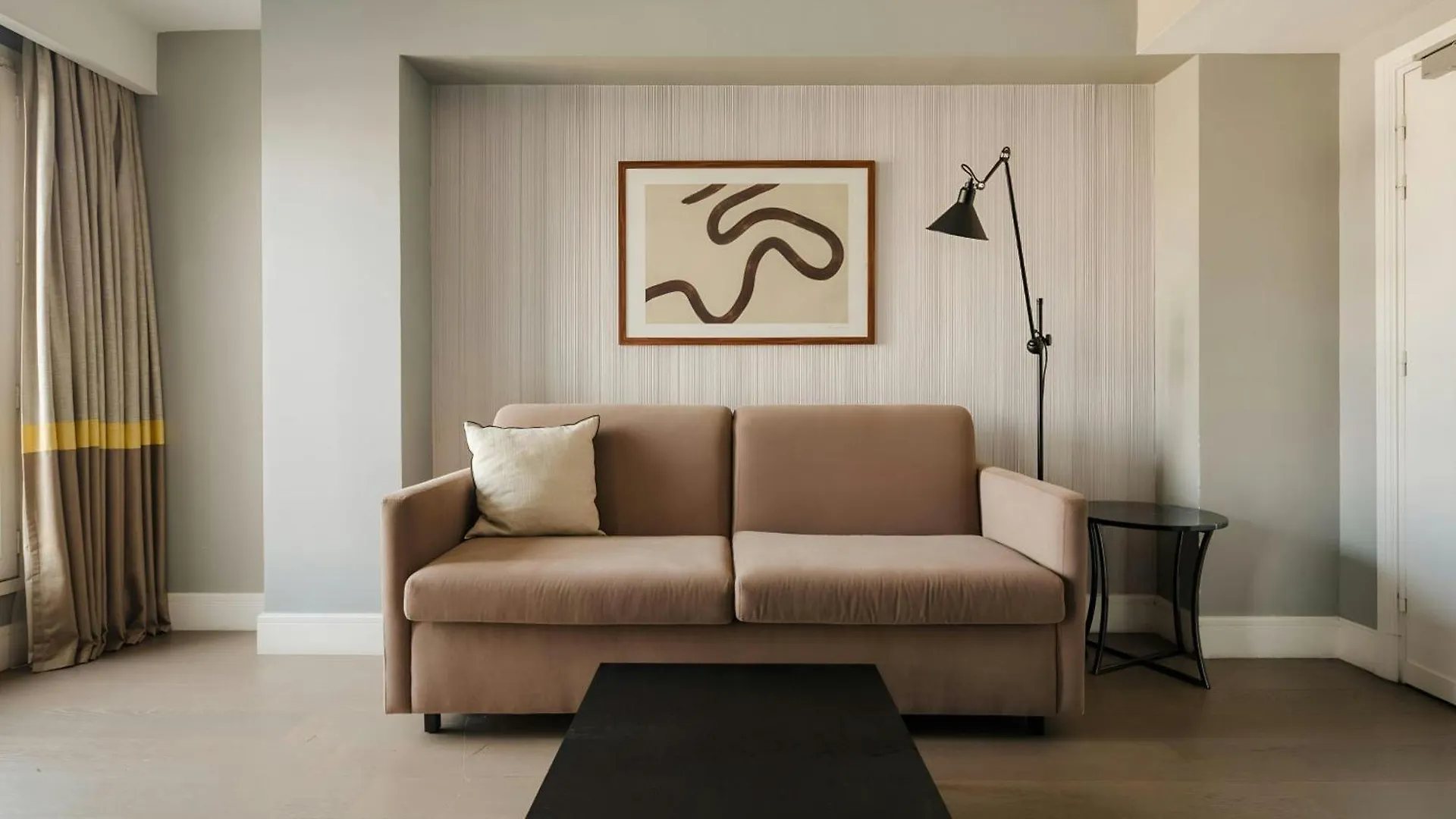 Hotel Sonder L'Edmond Parc Monceau à Paris
